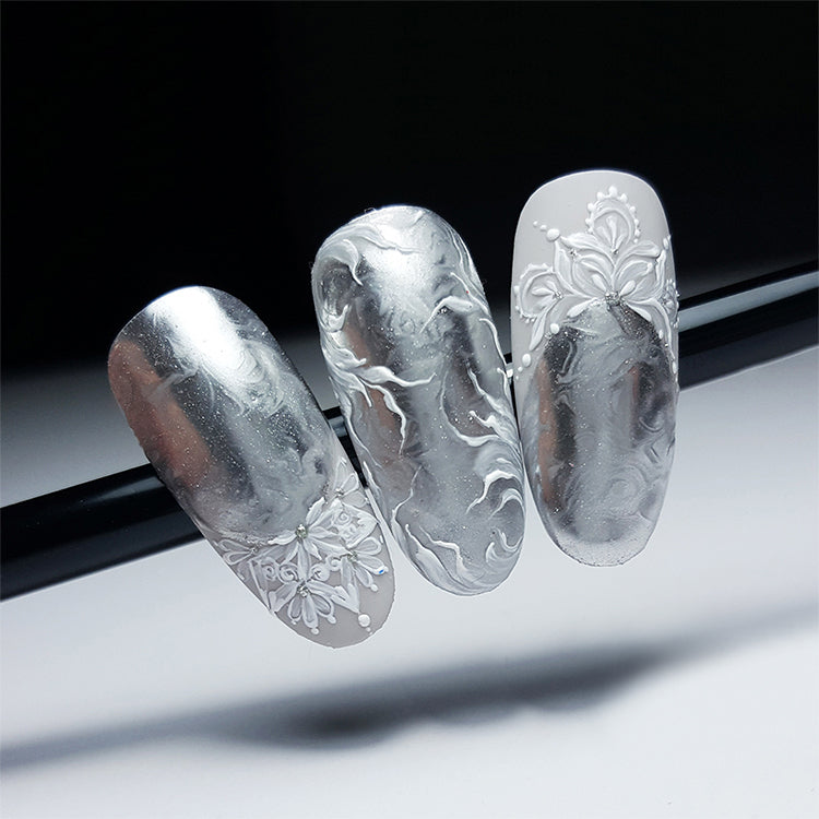 Slowianka 15 Silver Metallic Powder Dust - colour shown on manicured nails