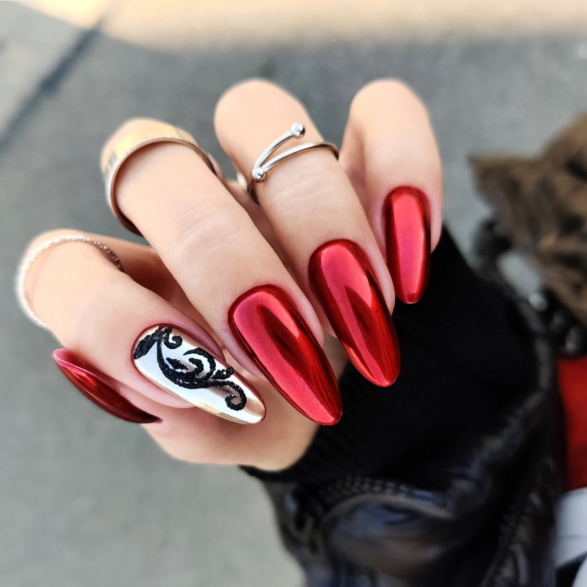 Slowianka 17 Red Metallic Powder Dust - colour shown on manicured nails
