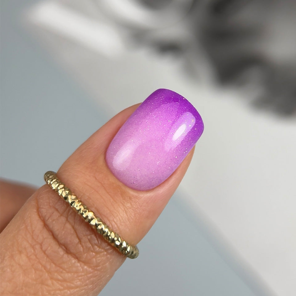 Slowianka Baby Boomer in Spray Lavender - product colour and packaging on a dark background