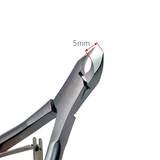 Slowianka Cuticle Nippers C-5 - stainless-steel nippers with the cutting jaws visible on a white background