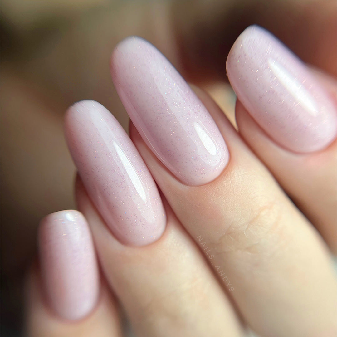 Slowianka Gel Polish 483 Shiny Spots - colour shown on manicured nails