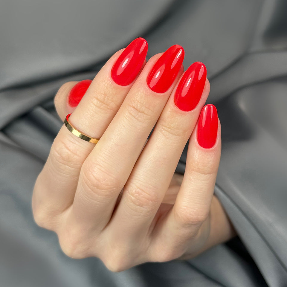 Slowianka Gel Polish 538 Red Smash - colour shown on manicured nails