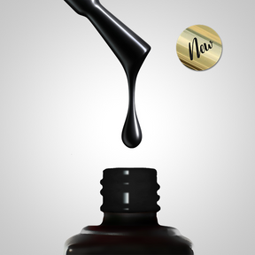 Slowianka Gel Polish Carbon Black 777 - product colour shown on a white background