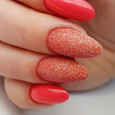 Slowianka Lychee Coral Sand Powder Dust - colour shown on manicured nails