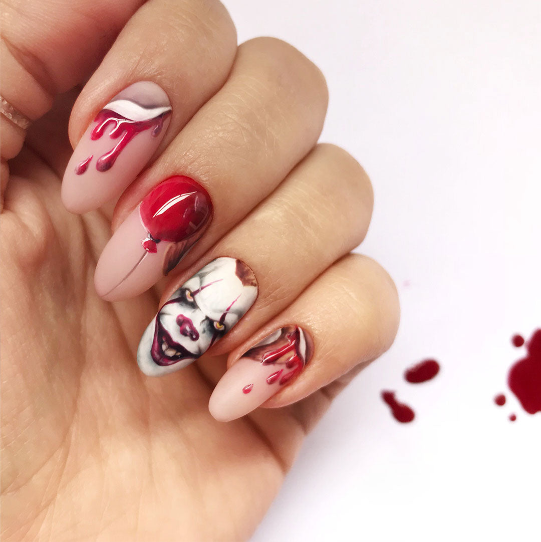 Slowianka Nail Art Pigment White - colour shown on manicured nails
