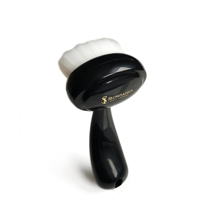 Slowianka Penguin Dusting Brush Black - colour shown on manicured nails