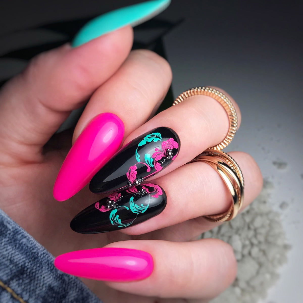 Slowianka Silver Drops Crystals 05 - colour shown on manicured nails