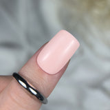 Slowianka Top Coat Satin - product colour and packaging on a dark background