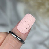 Slowianka Top Coat Velvet KilldeerEgg - product colour and packaging on a dark background