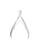 Victoria Vynn Cuticle Nippers - 3mm - stainless-steel nippers with the cutting jaws visible on a white background