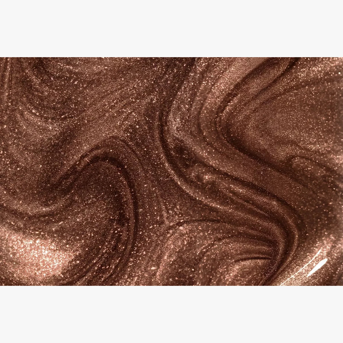 Close-up texture of Victoria Vynn 485 Cat Eye Rosewood brown magnetic gel polish