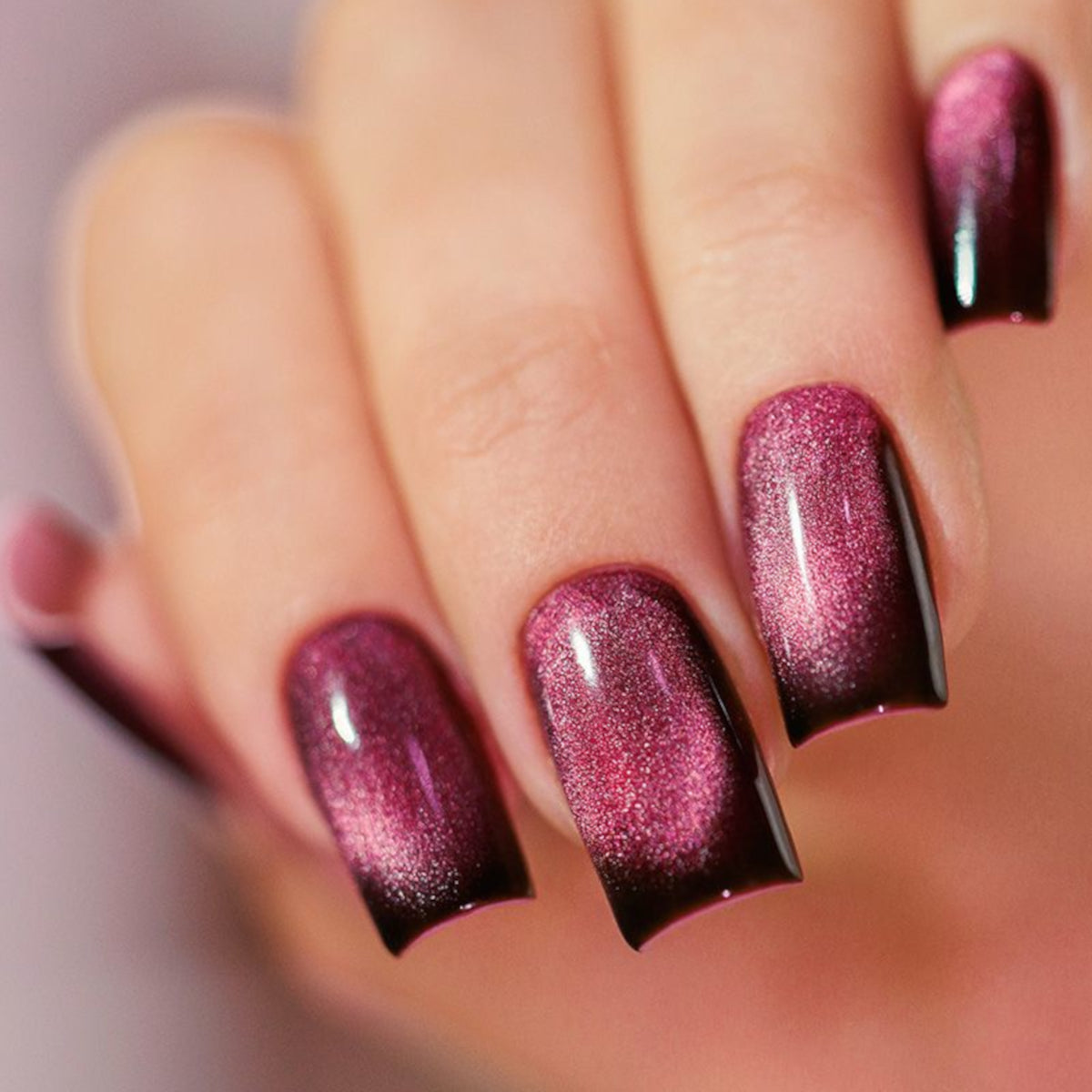 Victoria Vynn Gel Polish Color 426 Mocha Éclair - colour shown on manicured nails