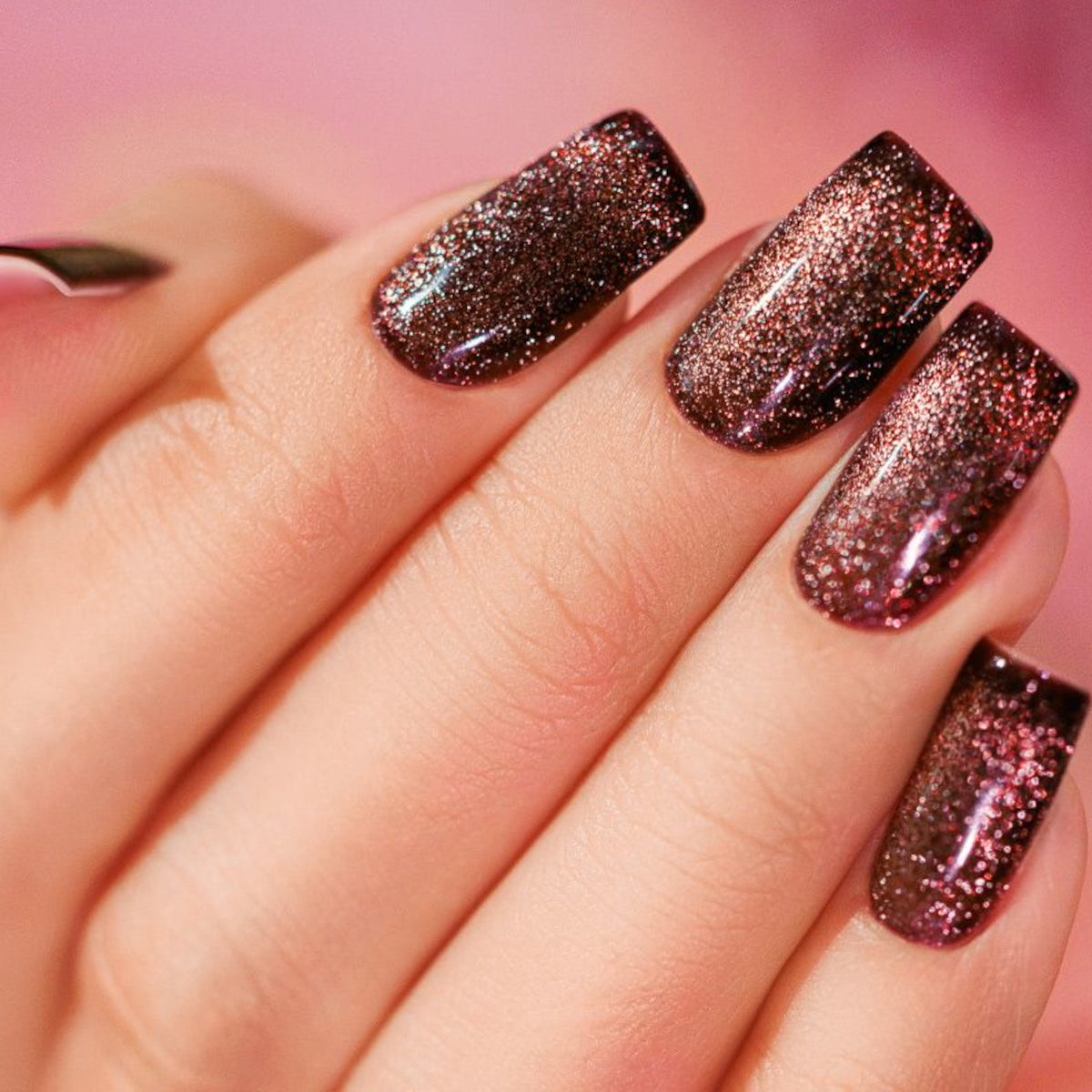 Victoria Vynn Gel Polish Color 427 Sparkle Brownie - shade swatches shown beside the product