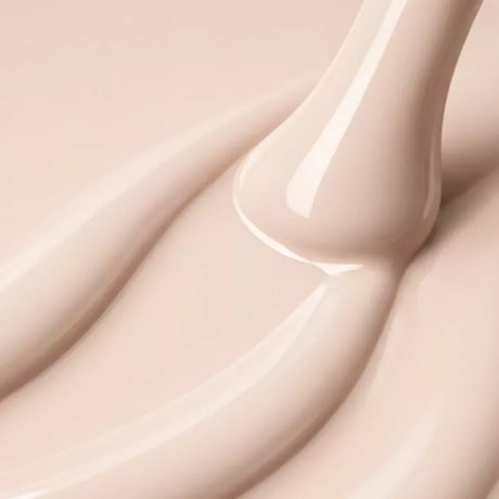 Victoria Vynn Gel Polish Color 445 Flat White - colour shown on manicured nails