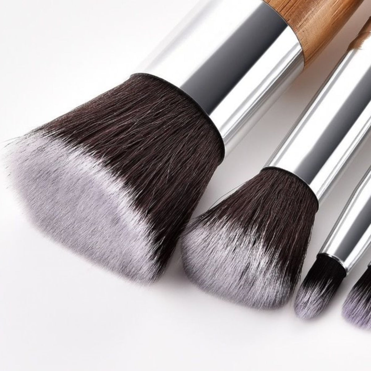 Roxie Collection Bamboo Makeup Brush Set 11pcs Close - Roxie Cosmetics