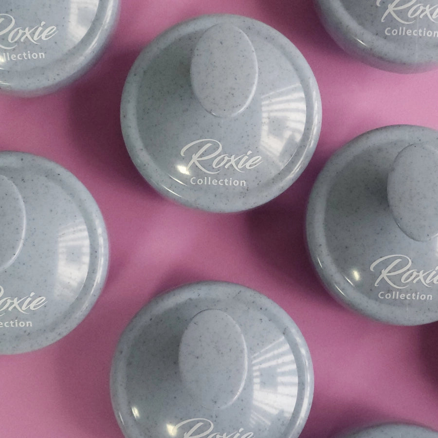 Roxie Collection Stimulating Scalp Massager Brush4