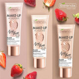 Bielenda Vege Flumi Illuminating Mineral Foundation - finished result shown on a model's face
