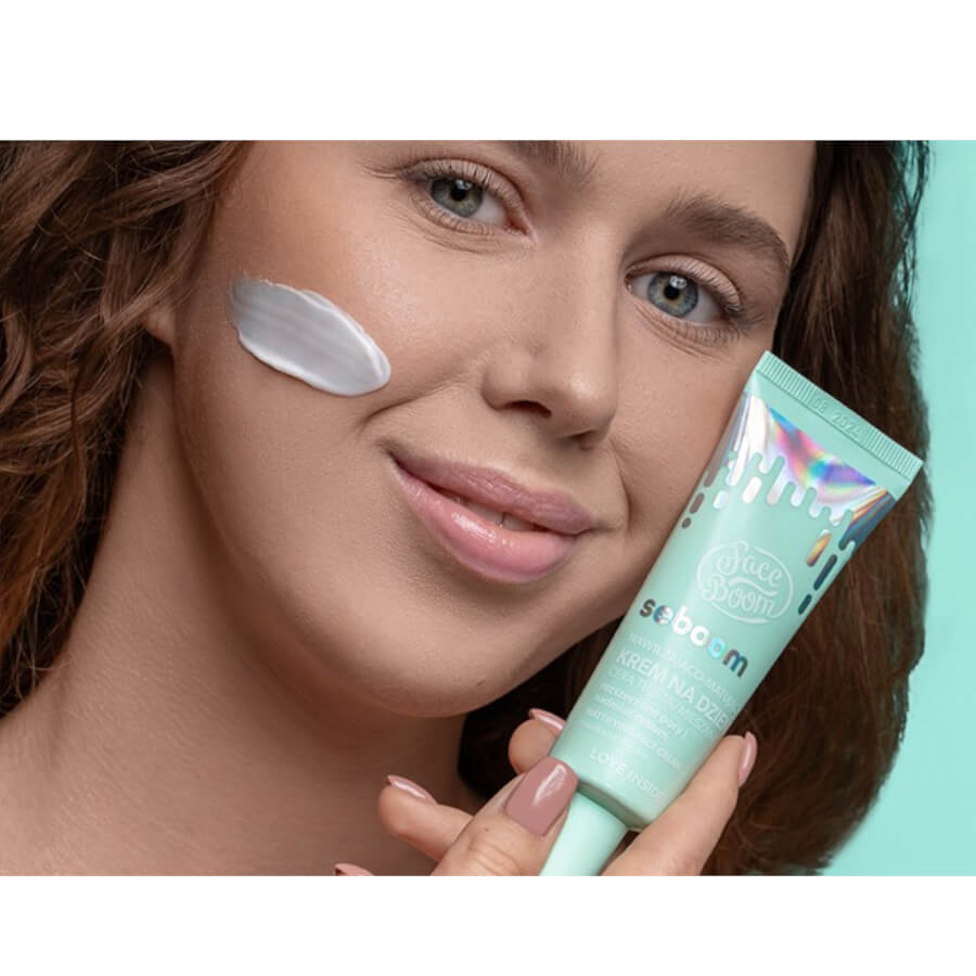Body Boom Face Boom Moisturising & Mattifying Cream Oily & Combination Skin - finished result shown on a model's face