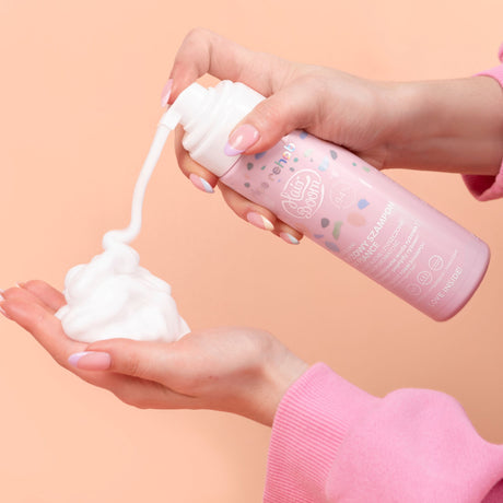 Body Boom Hair Boom Rice Rehab Ultralight Rice Foam Shampoo - product and colour result shown on hair