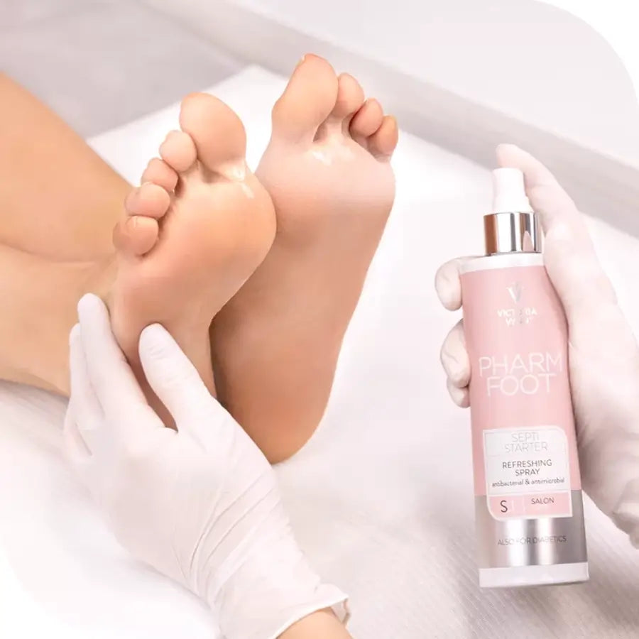 Pharm Foot Septi Starter Refreshing Spray S.1 - shown during a professional foot treatment
