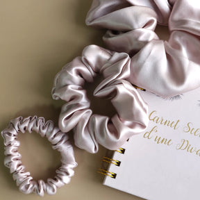 Roxie Collection Luxe 100% Mulberry Silk 30 Momme Scrunchie Powder Pink